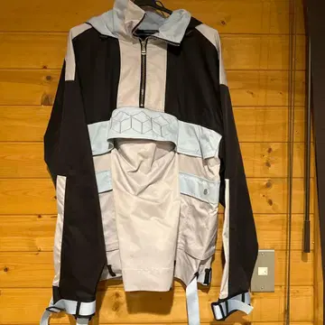 ililil (일일일) 사이버 아노락 하이넥 후드티