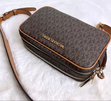 MICHAEL KORS 마이클코어스 숄더 카메라백