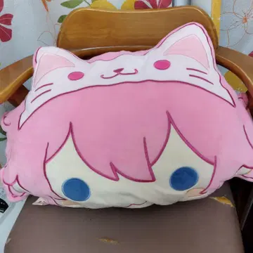 스토푸리 사토미 쿠션