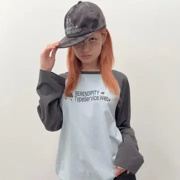 typeservice 도트 상의 롱T셔츠