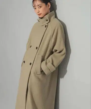 Ray BEAMS 베이지 스탠드 카라 롱 코트