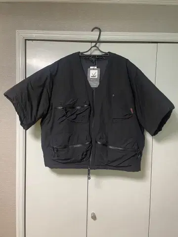 Tec UNIVERSAL STYLE WEAR 다운 베스트