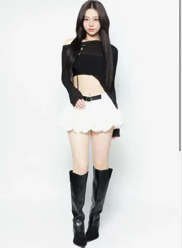 더 레드 스레드 S 링 벌룬 스커트 화이트