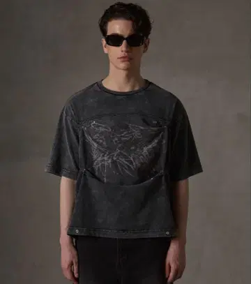 완판템 GRANCY 밤 그래픽 피그먼트 T셔츠 S사이즈