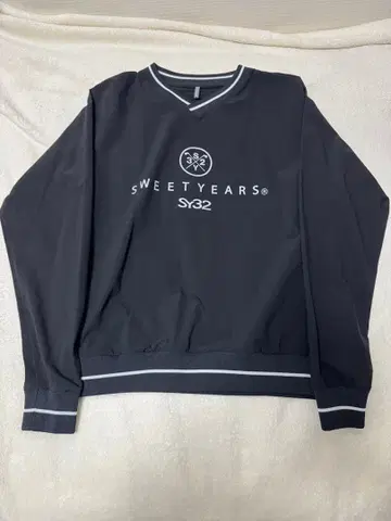 SY32 풀오버 남성용 M 사이즈!!