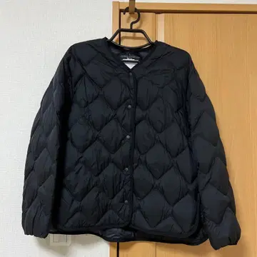 유니클로 울트라 라이트 다운 릴랙스 자켓 M 블랙