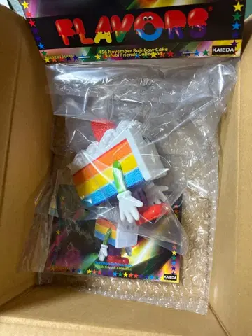 KAIEDA 플레이버즈 노벰버 레인보우 케이크 소프트 비닐 ver