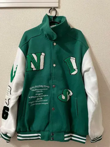 자수 들어간 바시티 자켓 그린/화이트 36