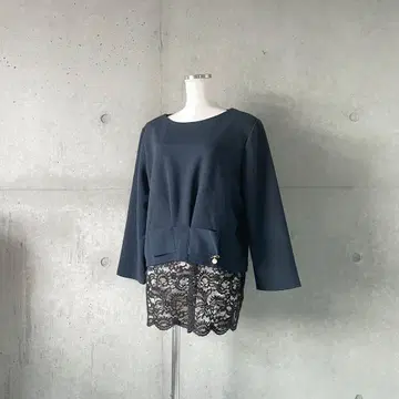 택 포함 새상품 레이스 밑단 레이어드 티셔츠 딥 씨 그린 FREE