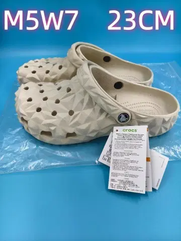 crocs 입체 디자인 사보 샌들 23cm M5W7 베이지