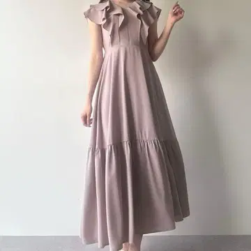 프릴 슬리브 티어드 원피스