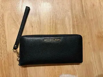MICHAEL KORS 블랙 가죽 장지갑