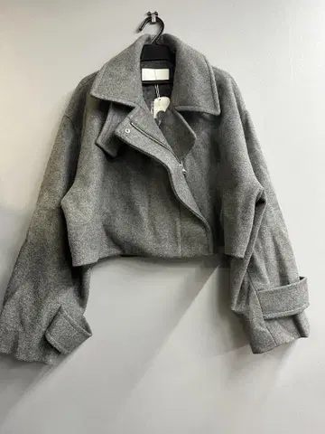 Chico 치코 울 지퍼 스탠드 숏코트