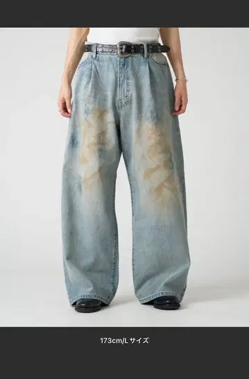 ASSORTED TUCK 배기 데님 팬츠