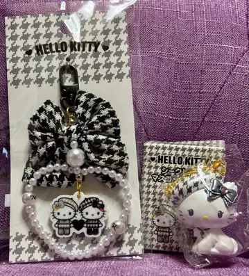 산리오 헬로키티 흑백 키링 세트