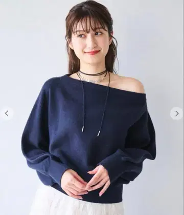 COCO DEAL 스무스 오프숄 비대칭 니트 네이비