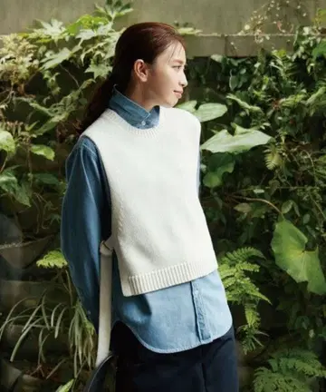 23구 코튼 스트레치 리리얀 니트 베스트