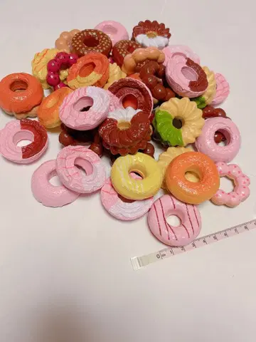 [ 1개당 40엔 ] 컬러풀 도넛 완구 세트 42개