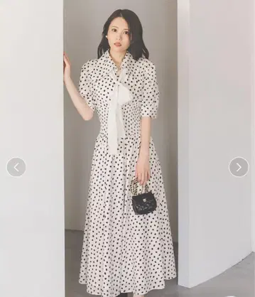 스나이델 도트 보타이 셔츠 원피스 화이트 신상 0사이즈