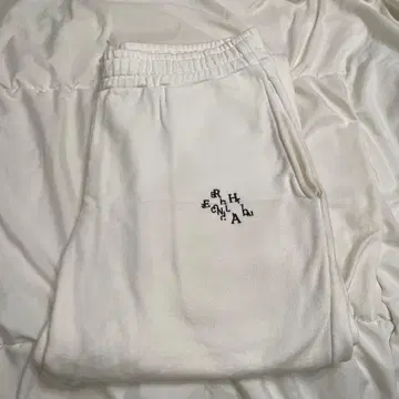 HARE 스웨트 팬츠 화이트