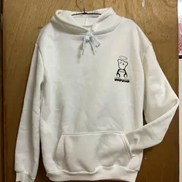 곰돌이 화이트 윙 후드티