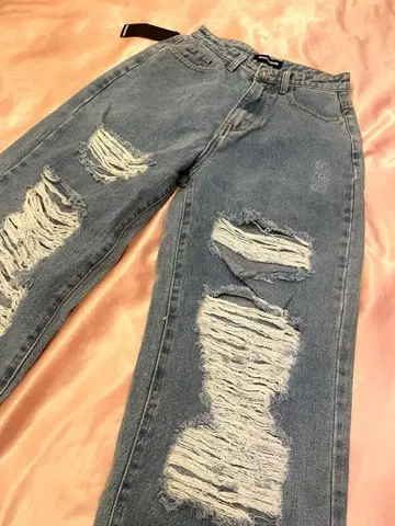 MONOKROM 데미지 데님 팬츠