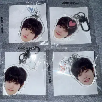 TREASURE 지훈 캡슐 토이 가챠가챠 얼굴 아크릴 키링 희로애락