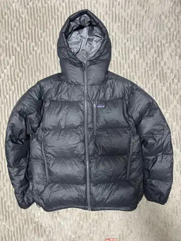 파타고니아 FITZ ROY DOWN HOODY 피츠로이 다운 후디 M