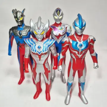 울트라 뉴 제너레이션 소프트 비닐 세트 긴가, 타이가, 제로, 데커