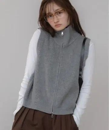 숏 기장 더블 지퍼 니트 베스트 / 하프 지퍼 니트