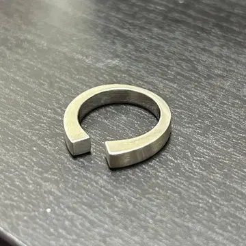 [ 최저가 박스 포함 ] 톰우드 스플릿 링 새틴 사이즈 52