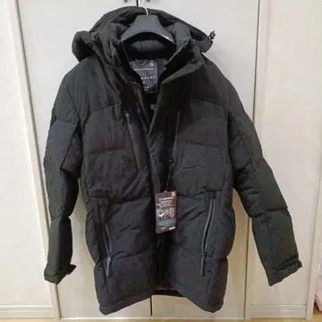 GIGA PUFF 다운 자켓 블랙