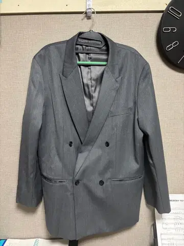그레이 더블 브레스트 자켓