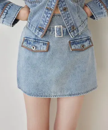 벨트 포함 파이핑 미니 스커트