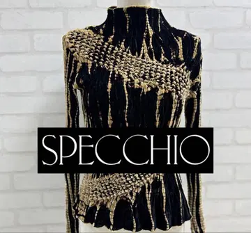 새상품급 SPECCHIO 터틀넥 긴팔 상의 블랙/베이지