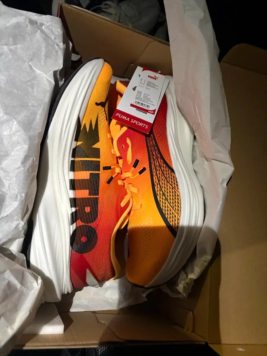 Puma Deviate Nitro 3 285 Almost New Running Shoes
