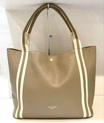 [ 새상품급 ] TOPKAPI 소프트 슈링크 테이프 콤비 A4 토트 백