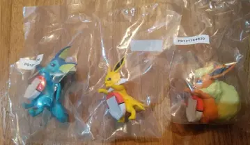 포켓몬 제일복권 F상 챠링 프렌즈 부스터 썬더 샤미드