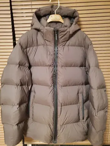 UNIQLO 파우더 소프트 다운 자켓(NANODESIGN) 남성용