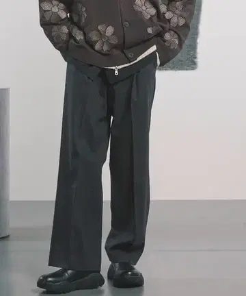 MAISON SPECIAL ItalianDead Stock 슬랙스