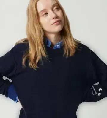 유니클로 안야 힌드마치 프리미엄 라무 크루넥 스웨터 XXL