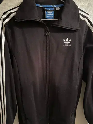 adidas 블랙 집업 저지