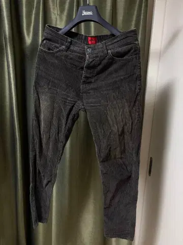 팬츠 세트 5벌 HUGO 포함