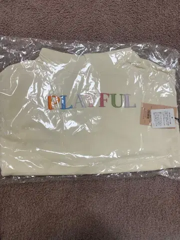 eimyistoire 수량 한정 크림색 후드티