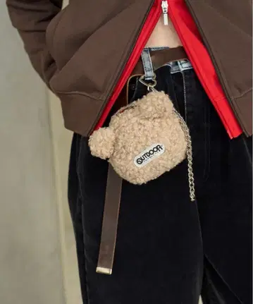 BASICKS BOA BEAR CHARM BAG