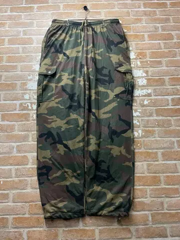 90s 킹사이즈 스웨트 팬츠 카고 팬츠 카모플라쥬 y2k 서멀