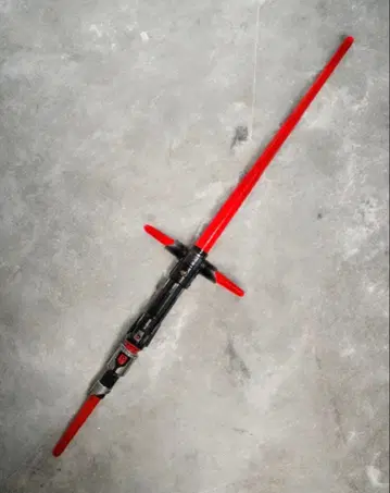 스타 워즈 카일로 렌 라이트세이버 hasbro