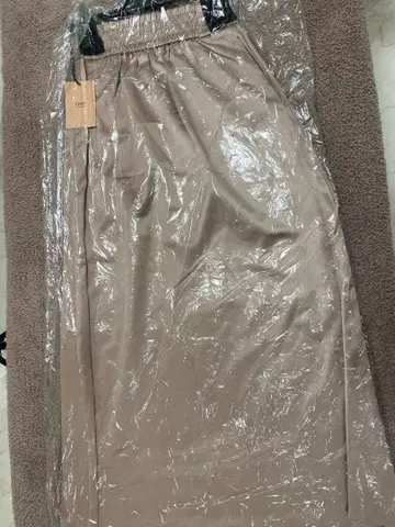 eimyistoire 핑크 플레어 스커트