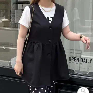 프로즈 베일 V넥 개더 플럼 베스트