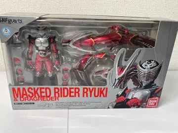 S.H.Figuarts 가면라이더 류우키 & 드라그레더